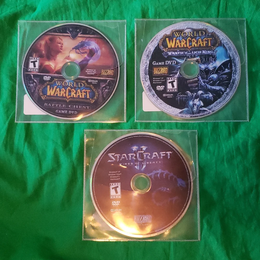 World of Warcraft Battle Chest, Wrath of the lich king and Star Craft 2 Game DVD